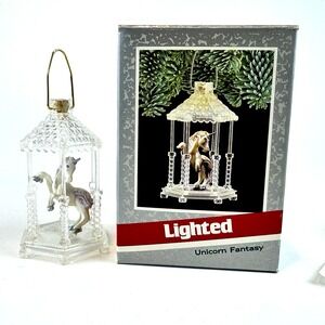 Hallmark 1989 Lighted Unicorn‎ Fantasy Ornament Carousel Gazebo QLX7235U w/ Box